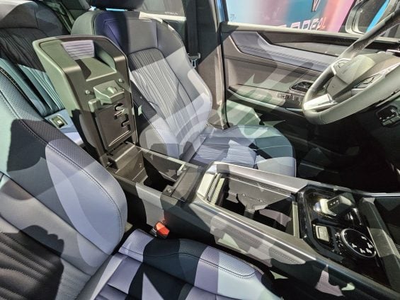 RENAULT BOREAL 2026 FRENTE LATERAL TRASEIRAS INTERIOR DETALHES (14)