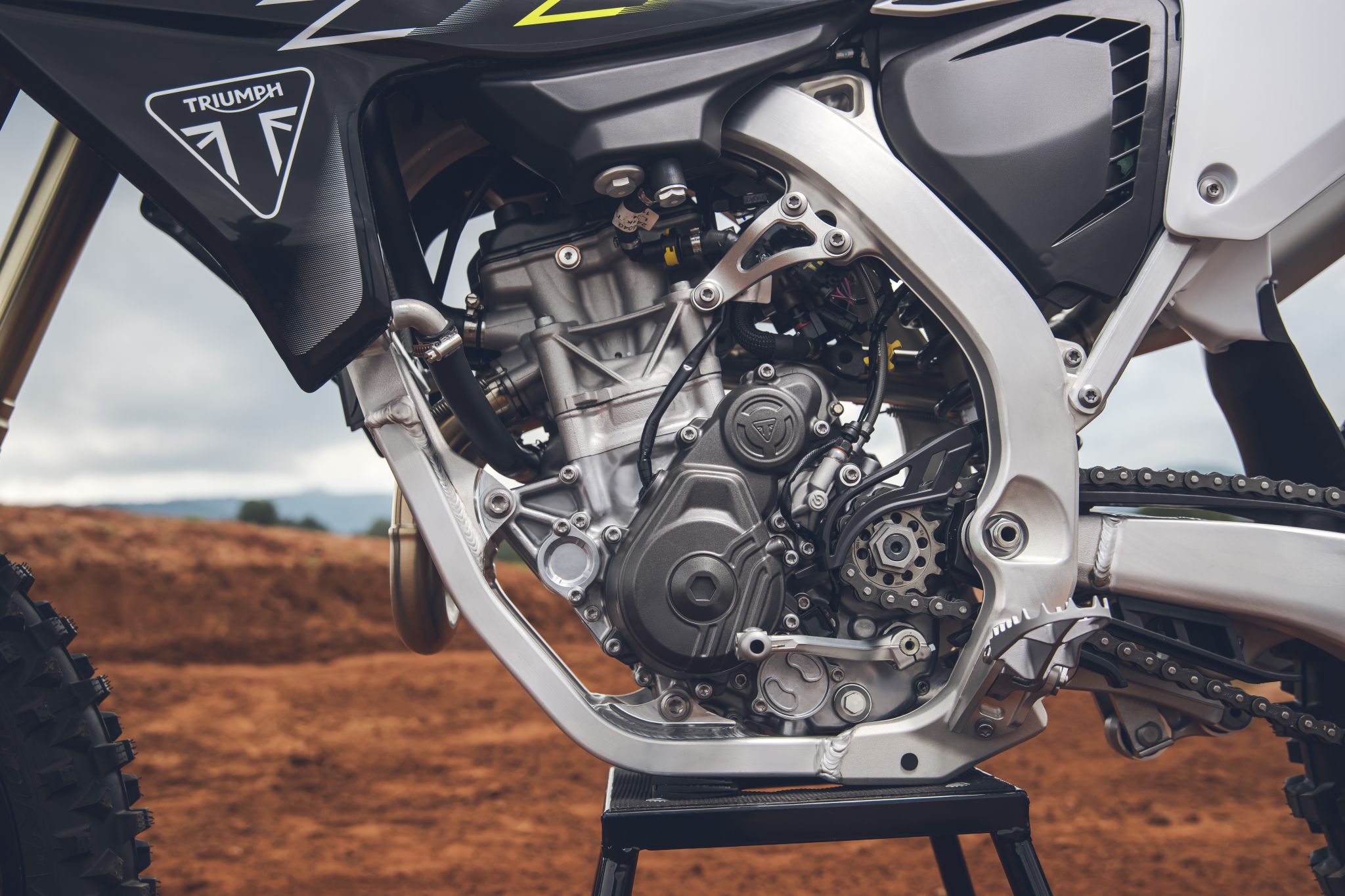 Triumph TF 250 X 2026 (5)