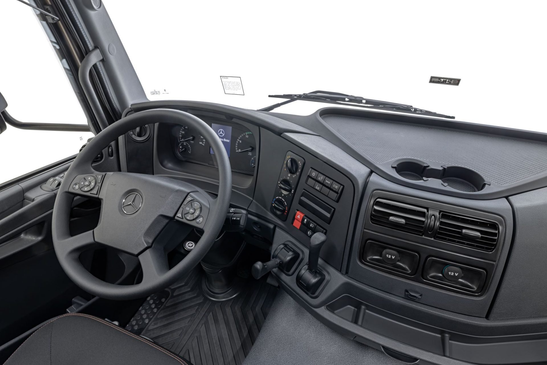 Mercedes Benz Axor 2025 Interior 1