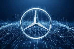 Gemini Mercedes Benz sistema de dados aquarela analytics