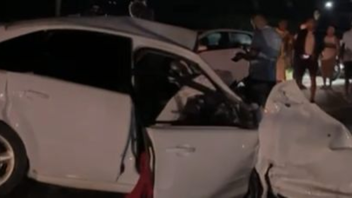 Acidente com ônibus do cantor Netto Brito deixa três mortos na Bahia (4)