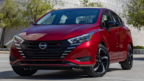2025nissanversasedan12