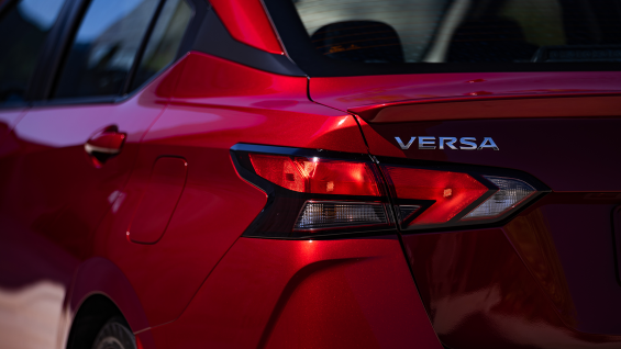 2025nissanversasedan4
