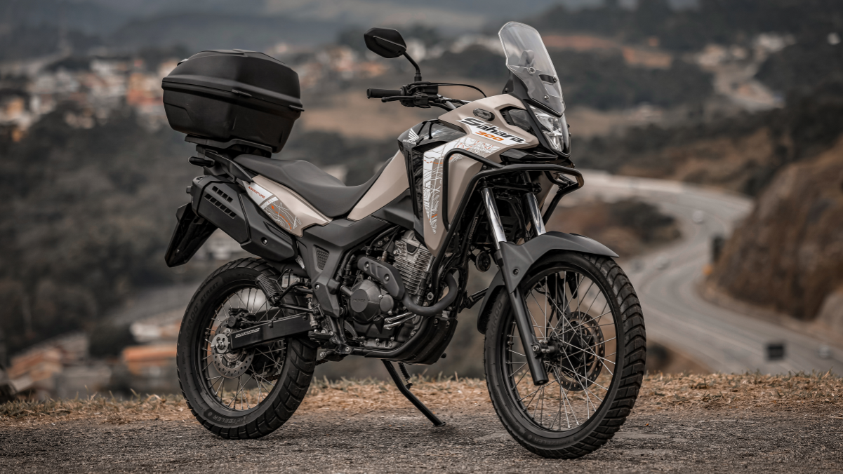 Honda XRE 300 Sahara Adventure 2026 (2)