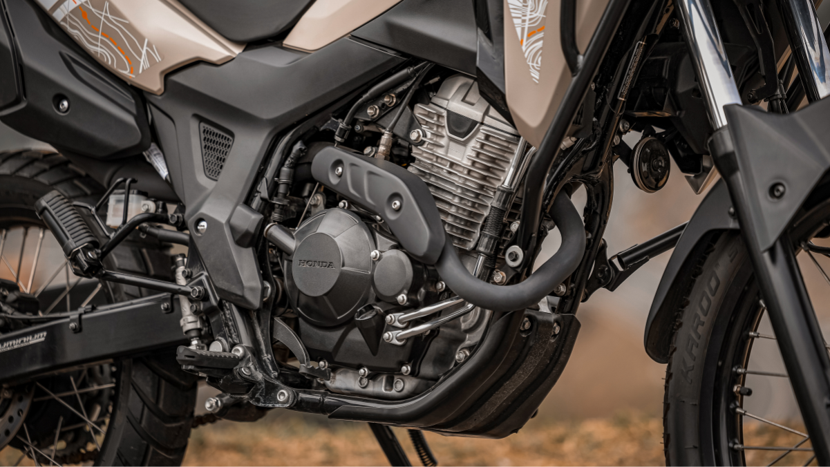 Honda XRE 300 Sahara Adventure 2026