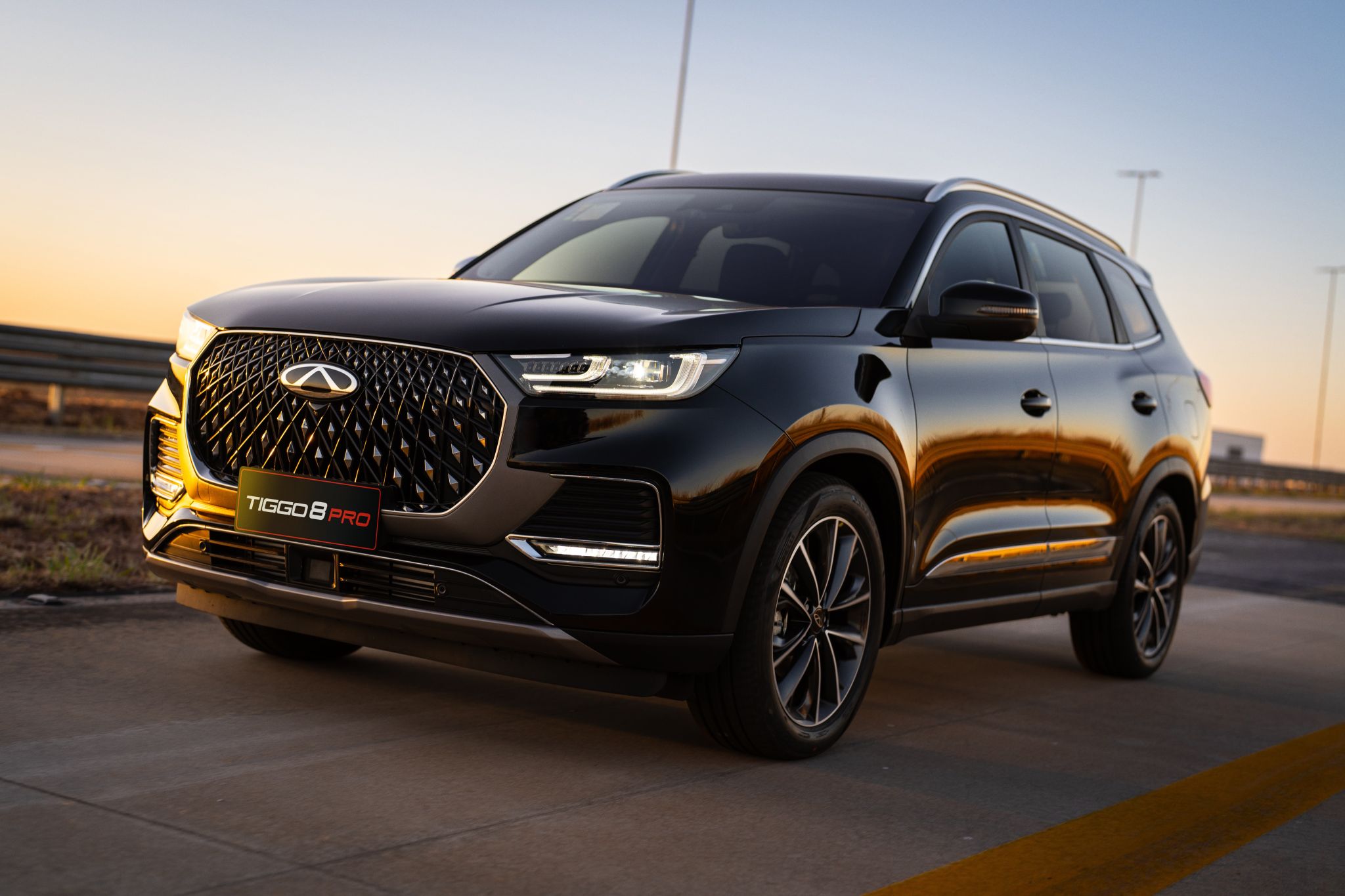 Caoa Chery vende Tiggo 8 de 7 lugares por preço de SUV compacto