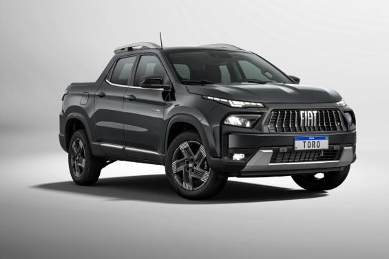 Fiat Toro Volcano MY26 017