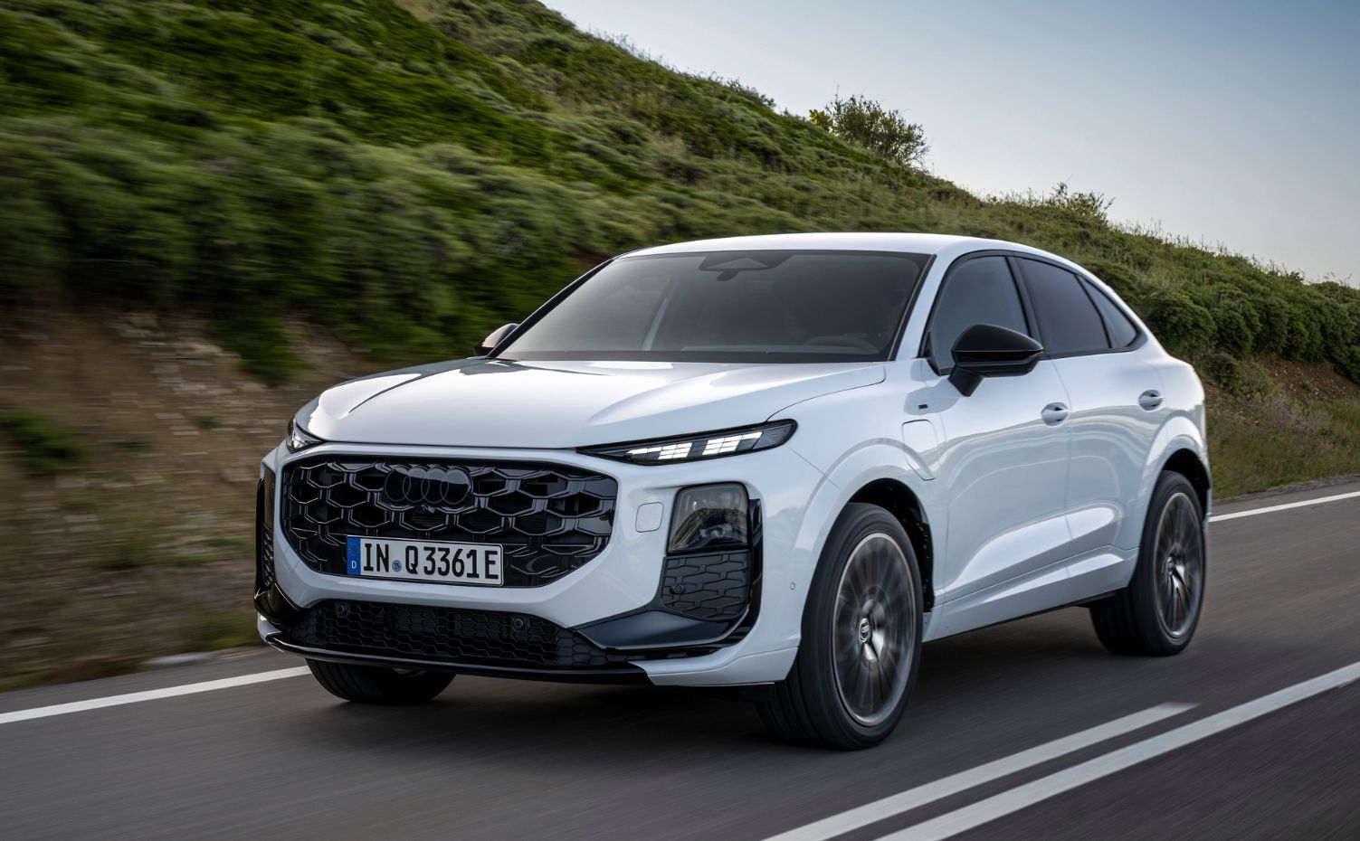 Audi lança segunda geração do Q3 Sportback, na Europa