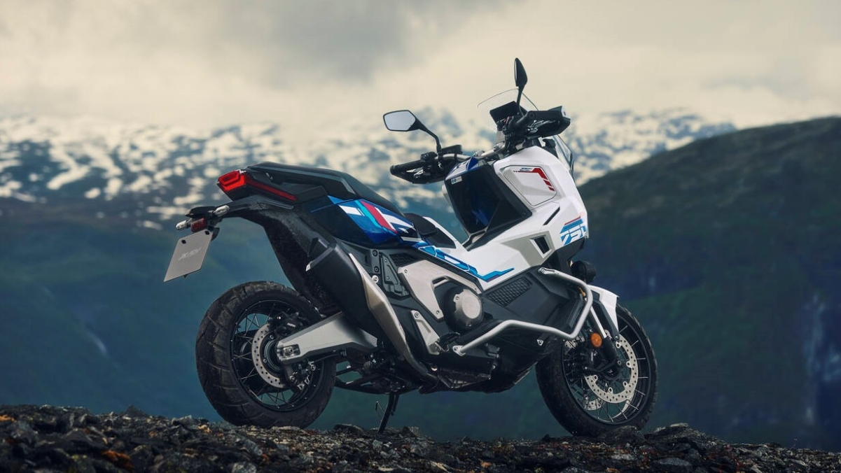 Honda X ADV 2026 (1)