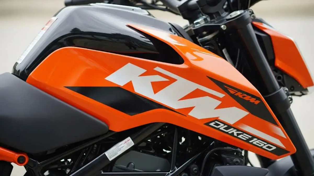 KTM Duke 160 (2)