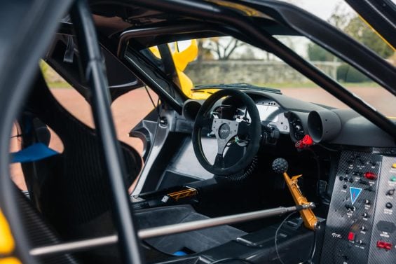McLaren GTR 1997 1