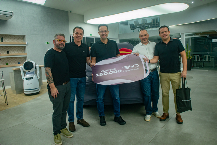 byd comemora 150 mil vendas