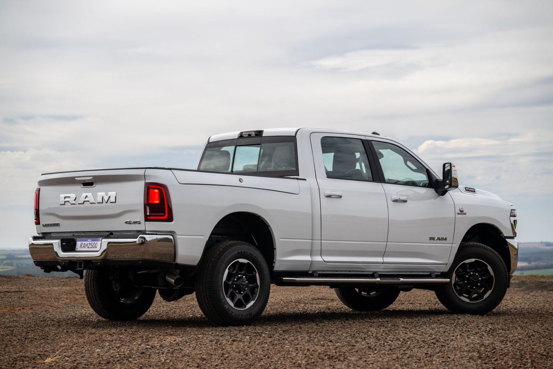NovaRam2500Laramie34