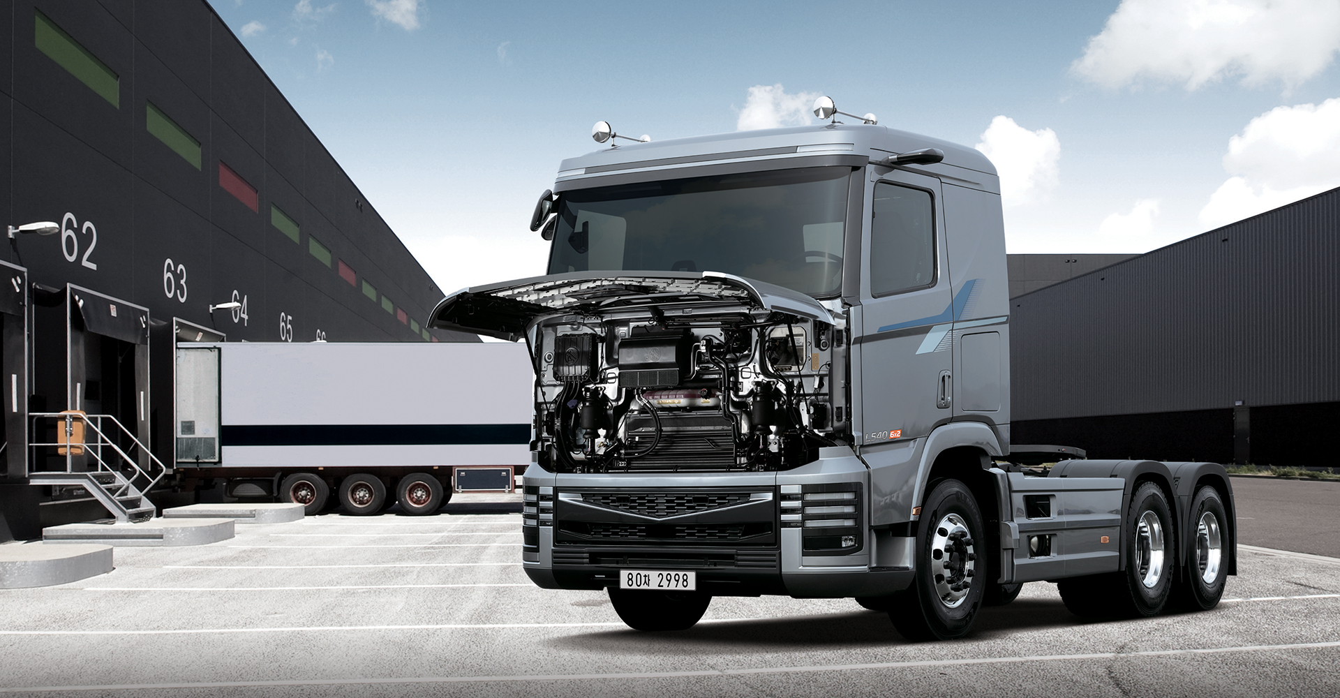 Hyundai Xcient 2025 (5)