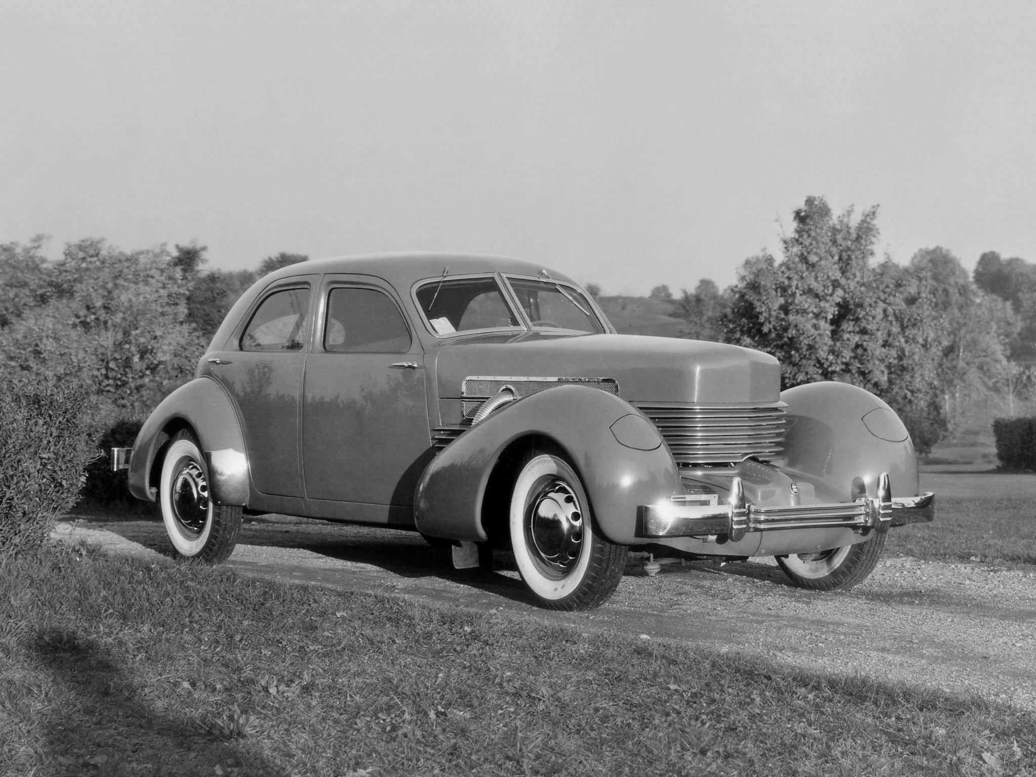 cord 812 supercharged beverly sedan prototype frente