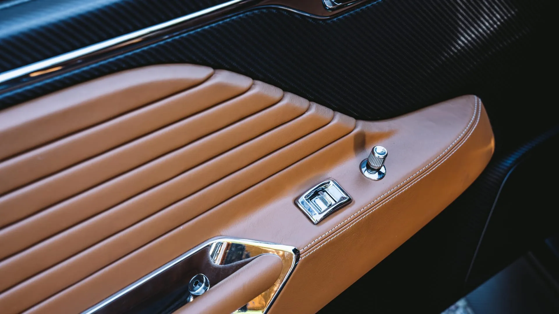 Aston Martin 1971 7