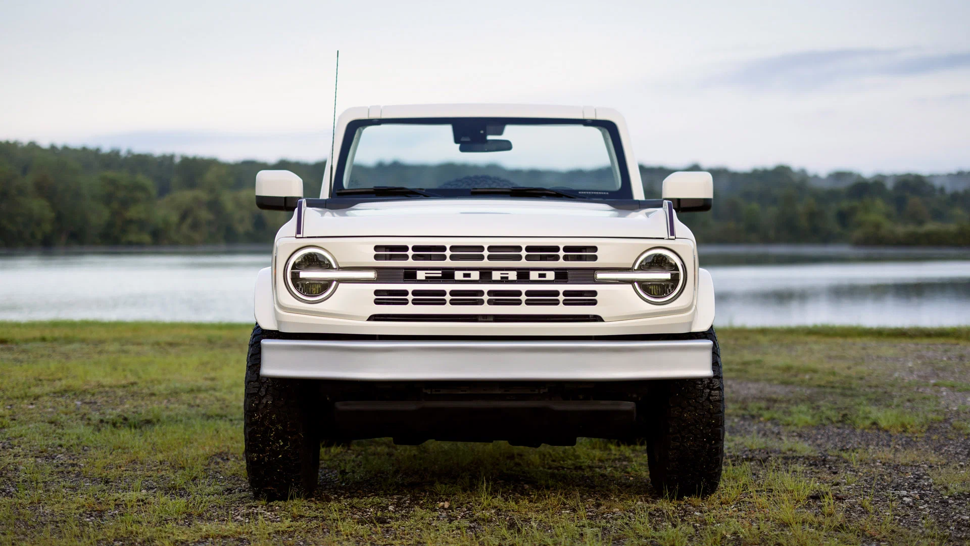 Ford Bronco 3
