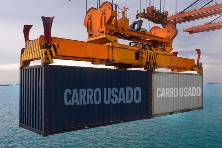 conteiner escrito carro usado