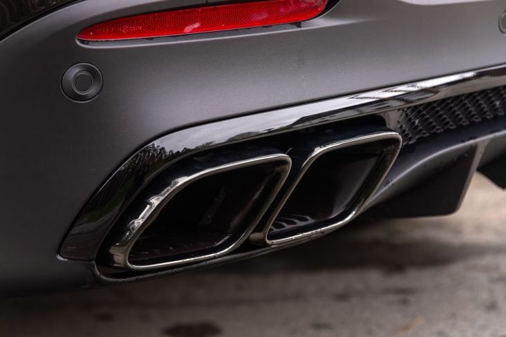 Escapamento de Mercedes AMG