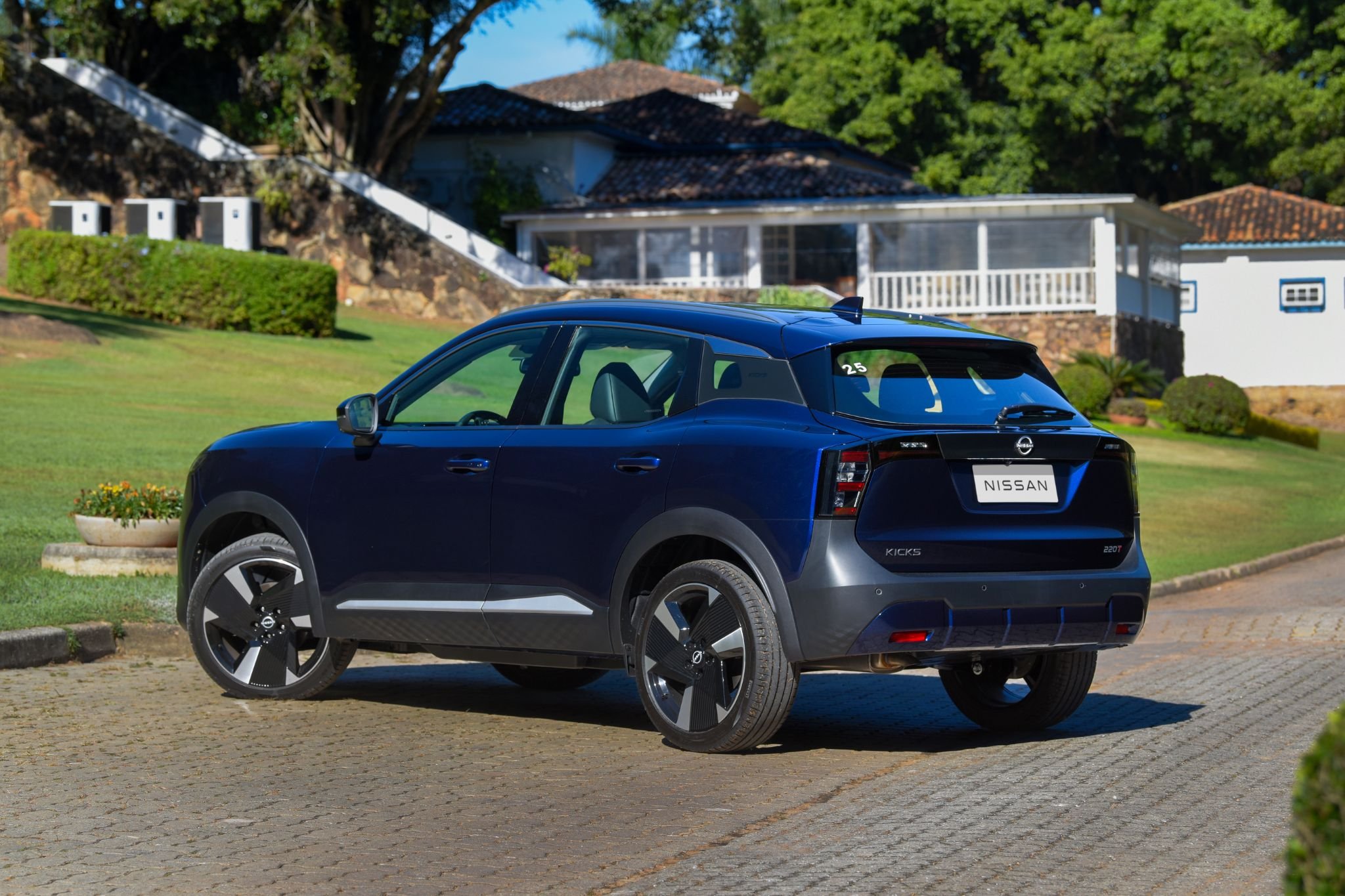 Nissan Kicks Exclusive 2026