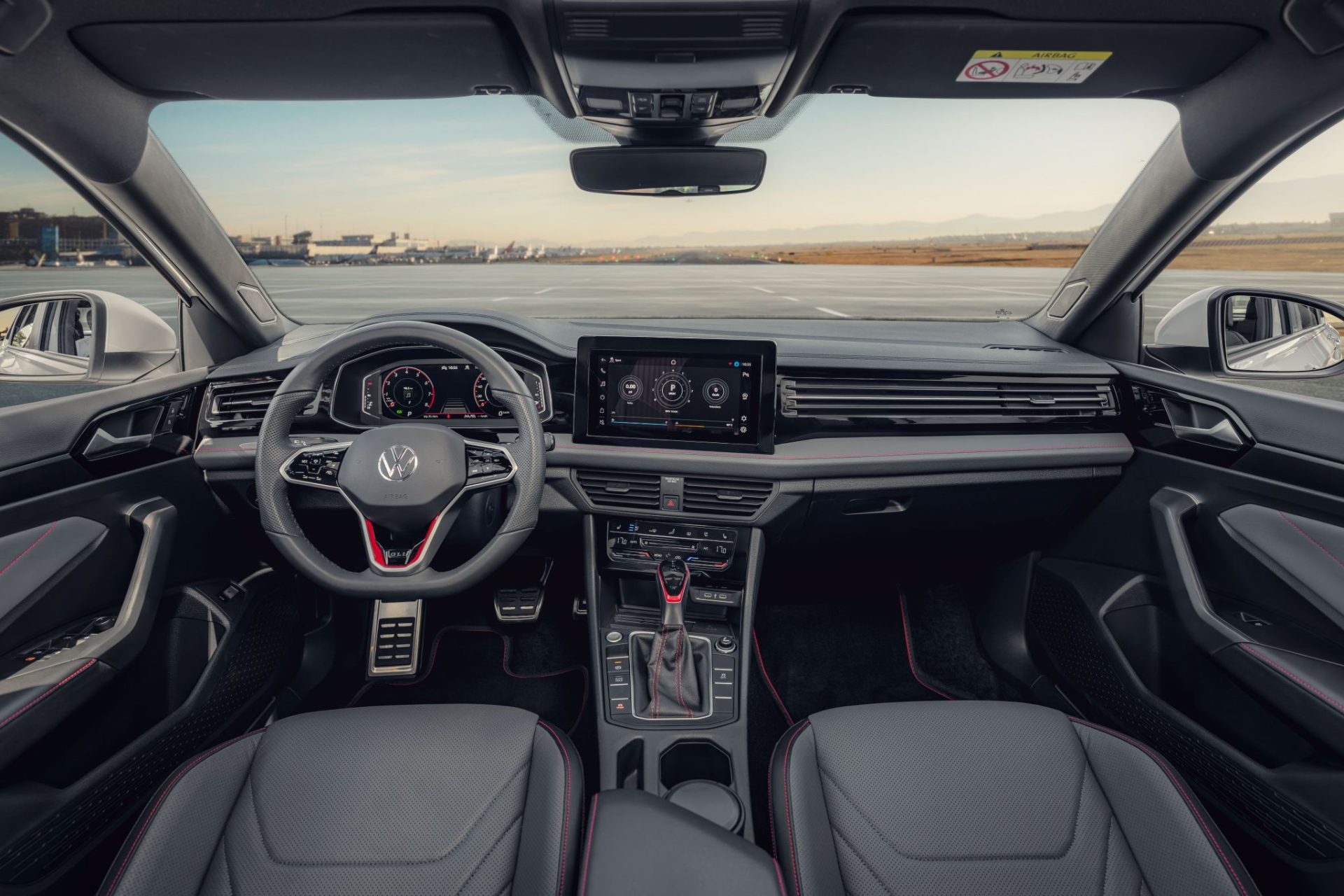 Volkswagen Jetta GLI 2025 interior painel
