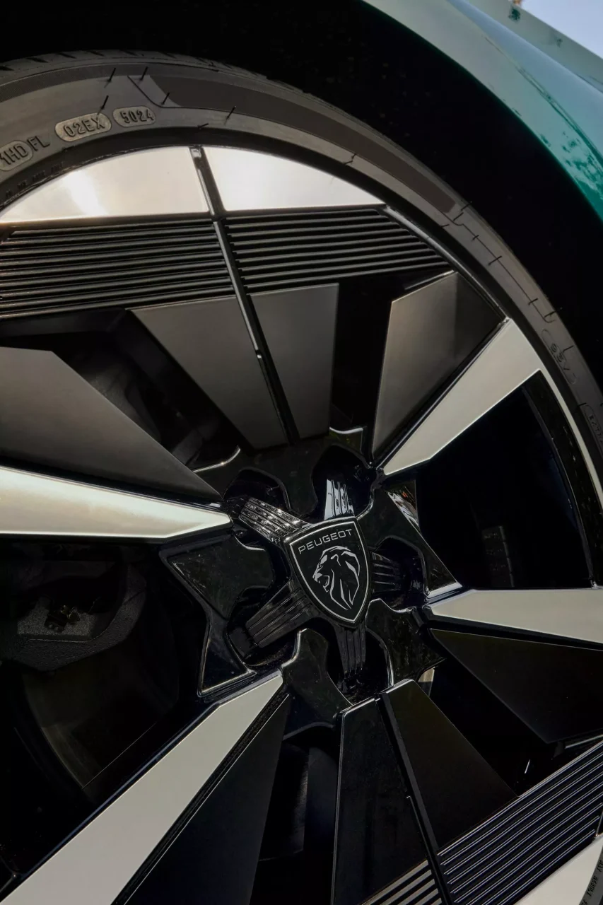 2026 Peugeot 308 18