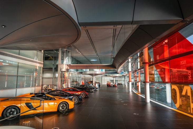 Mclaren fábrica