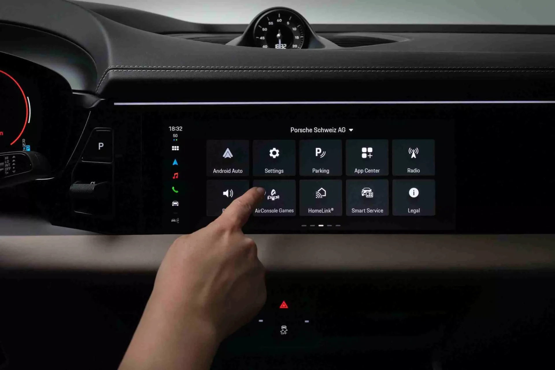 2026 Porsche Macan Electric 827 106