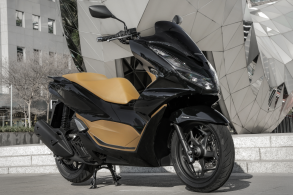 Honda PCX 160 DLX ABS 2026 (4)