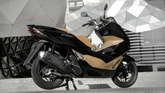 Honda PCX 160 DLX ABS 2026 (3)