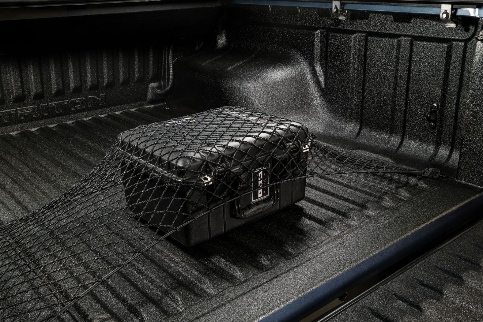 Mitsubishi Triton Tarmac 2026 azul tarmac caçamba rede