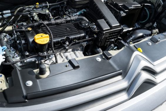 Citroën C3 XTR 2026 Cinza Artense motor