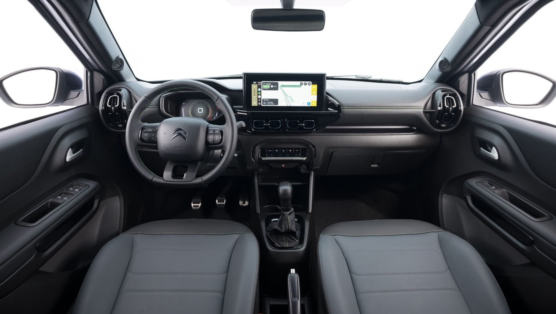 Citroën C3 XTR 2026 interior painel (3)