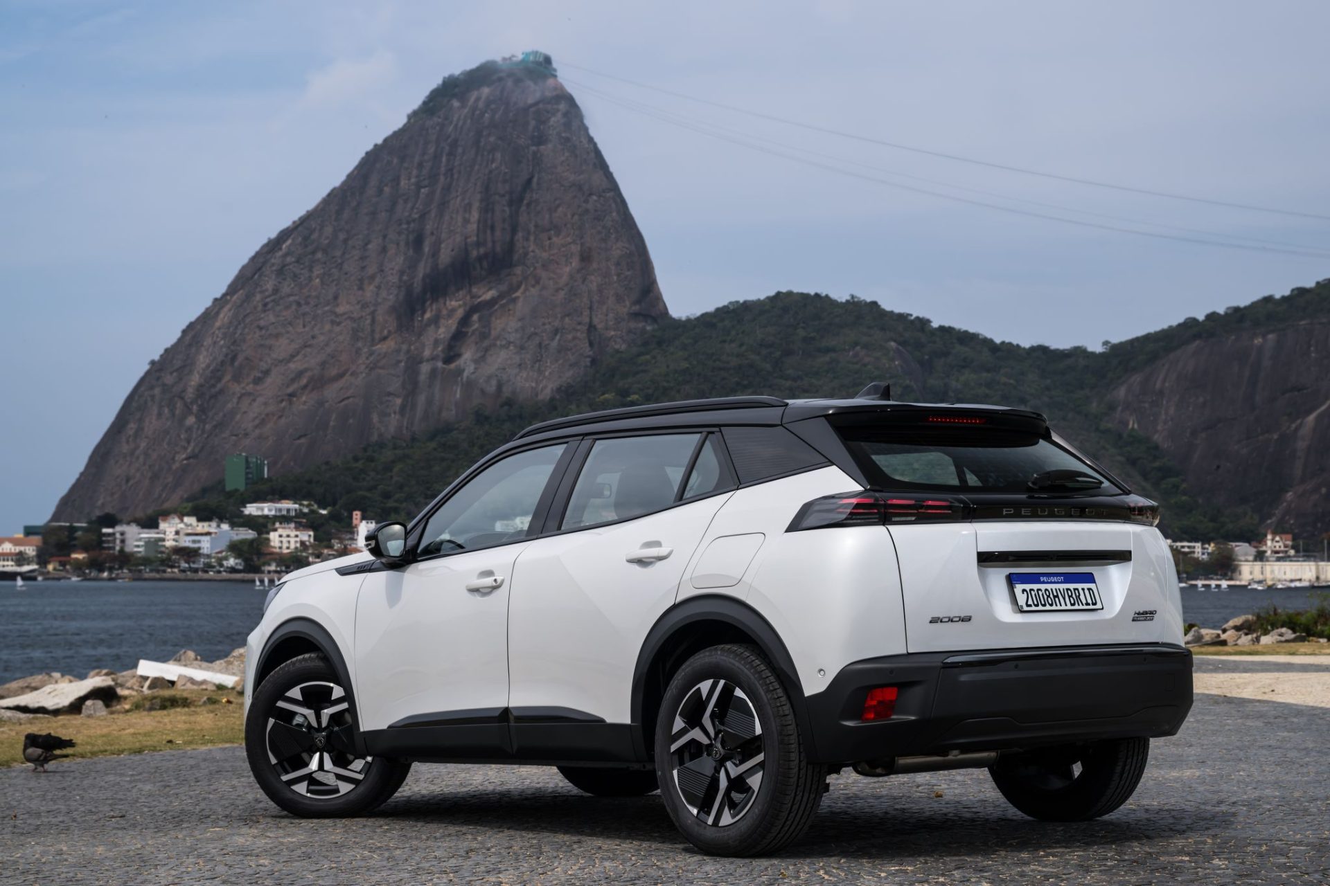 Peugeot 2008 Credito Pedro Bicudo 01