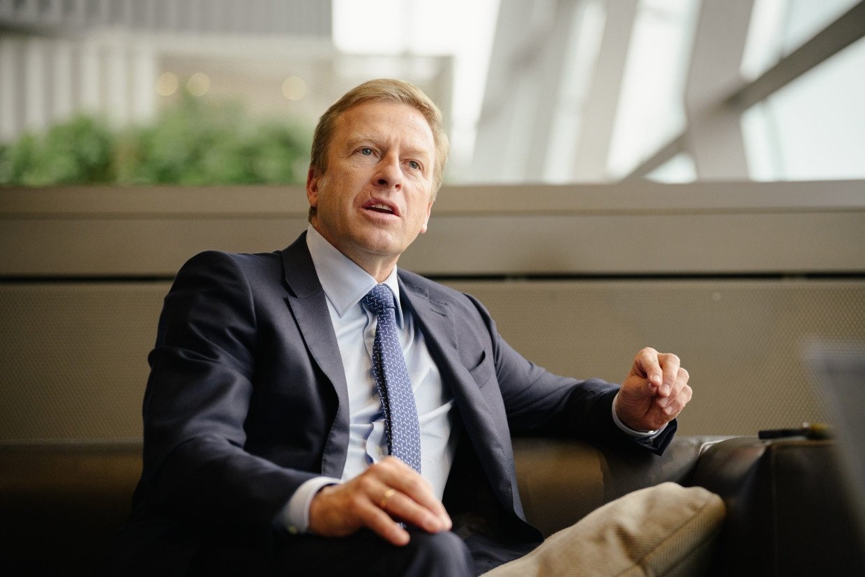 CEO da BMW critica proibição de motores a combustão na UE