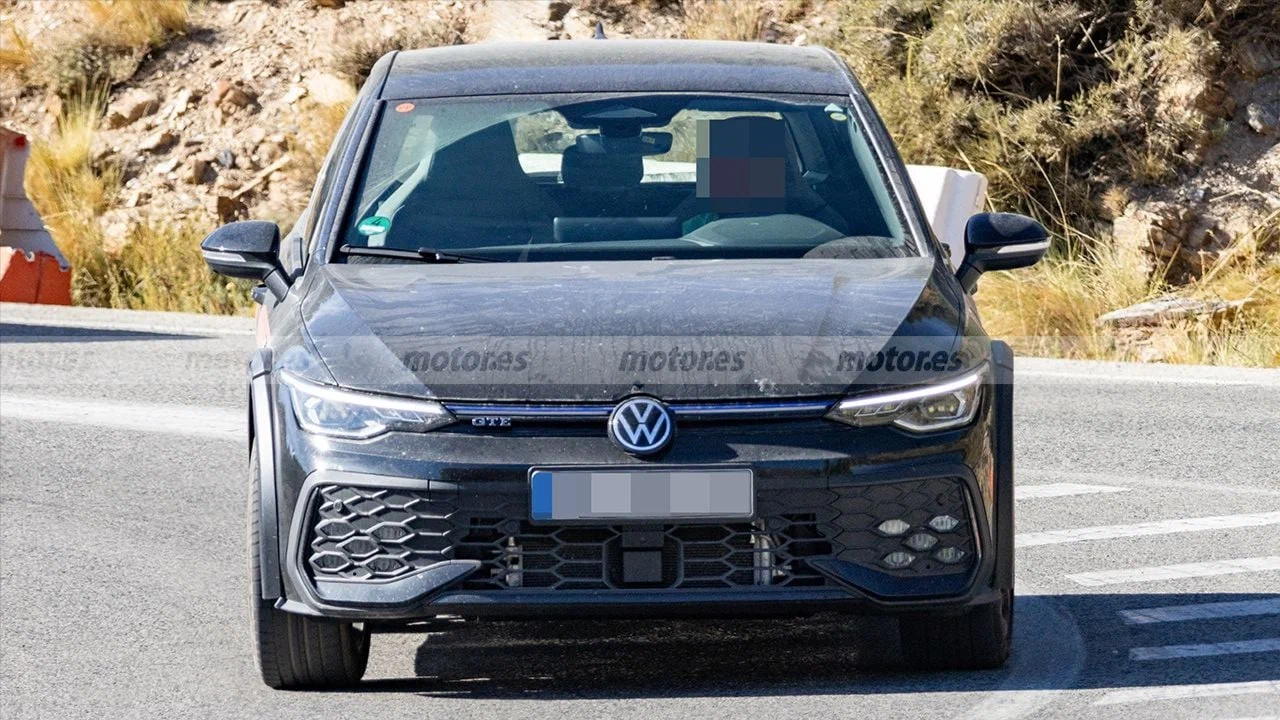 novo-vw-golf-3.webp