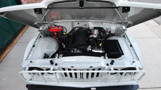 Kaiser Jeep M715 9