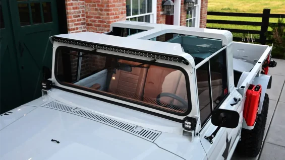 Kaiser Jeep M715 4
