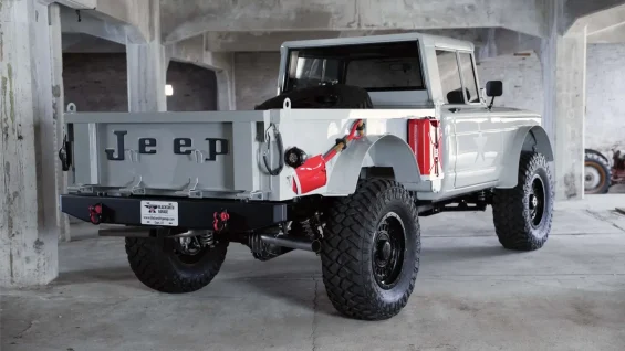 Kaiser Jeep M715 2