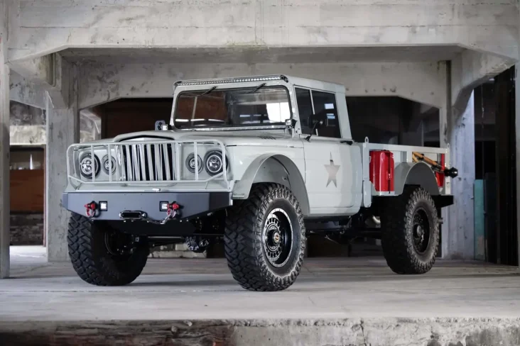Kaiser Jeep M715