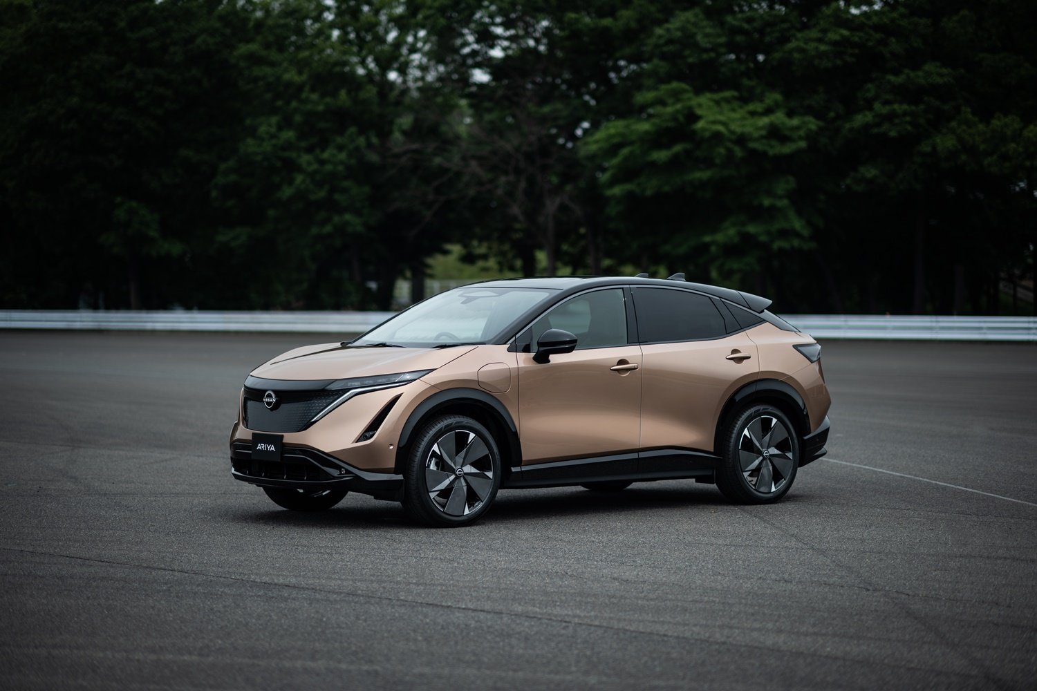 Nissan inicia testes com o SUV elétrico Ariya no Brasil
