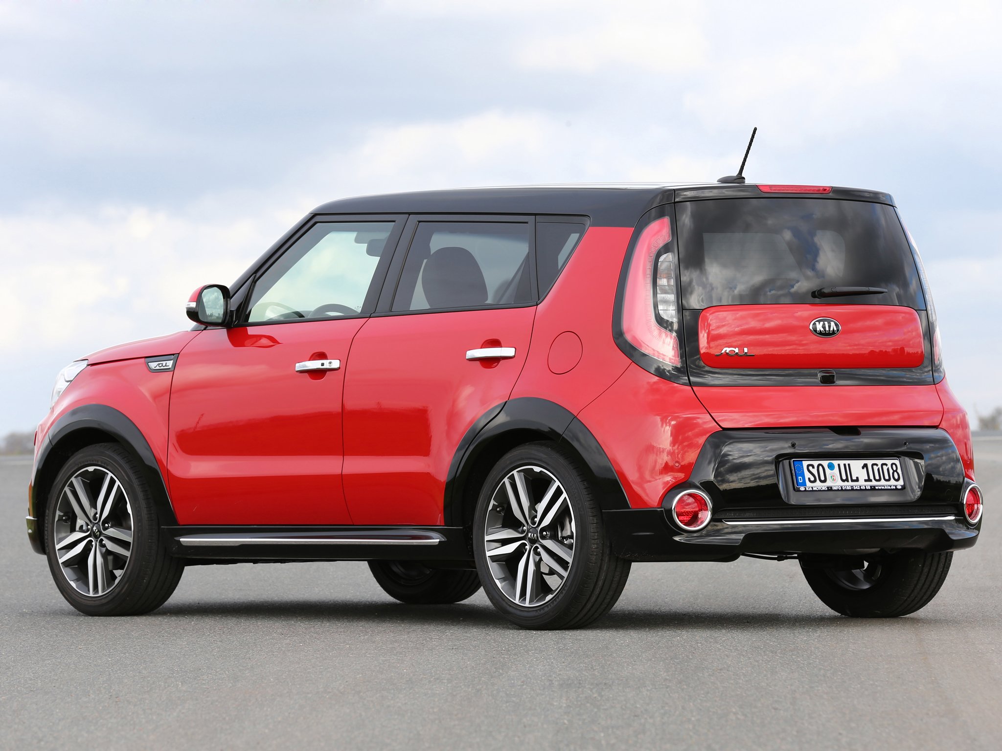 KIA SOUL 2013 VERMELHO TRASEIRA LATERAL 2