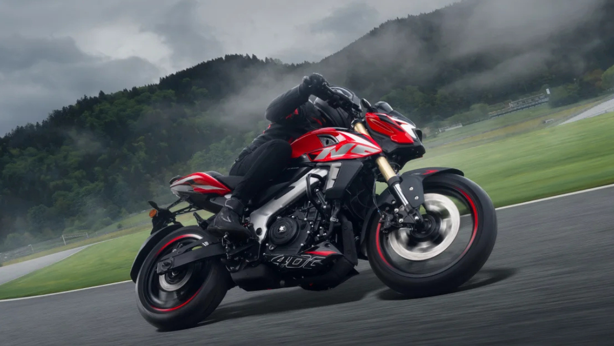 Bajaj sugere que nova moto será anunciada ainda em 2025