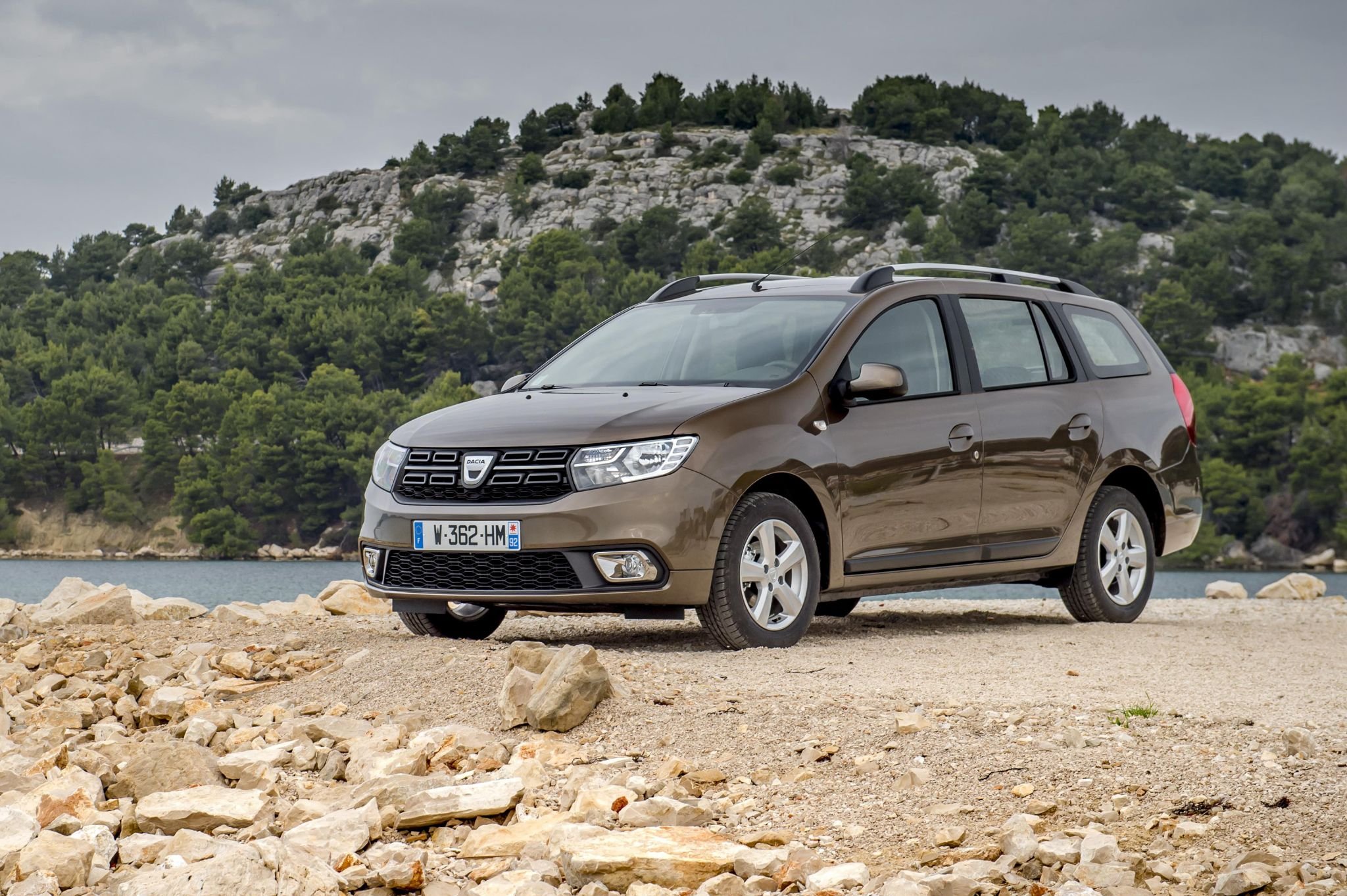 dacia logan mcv marrom frente