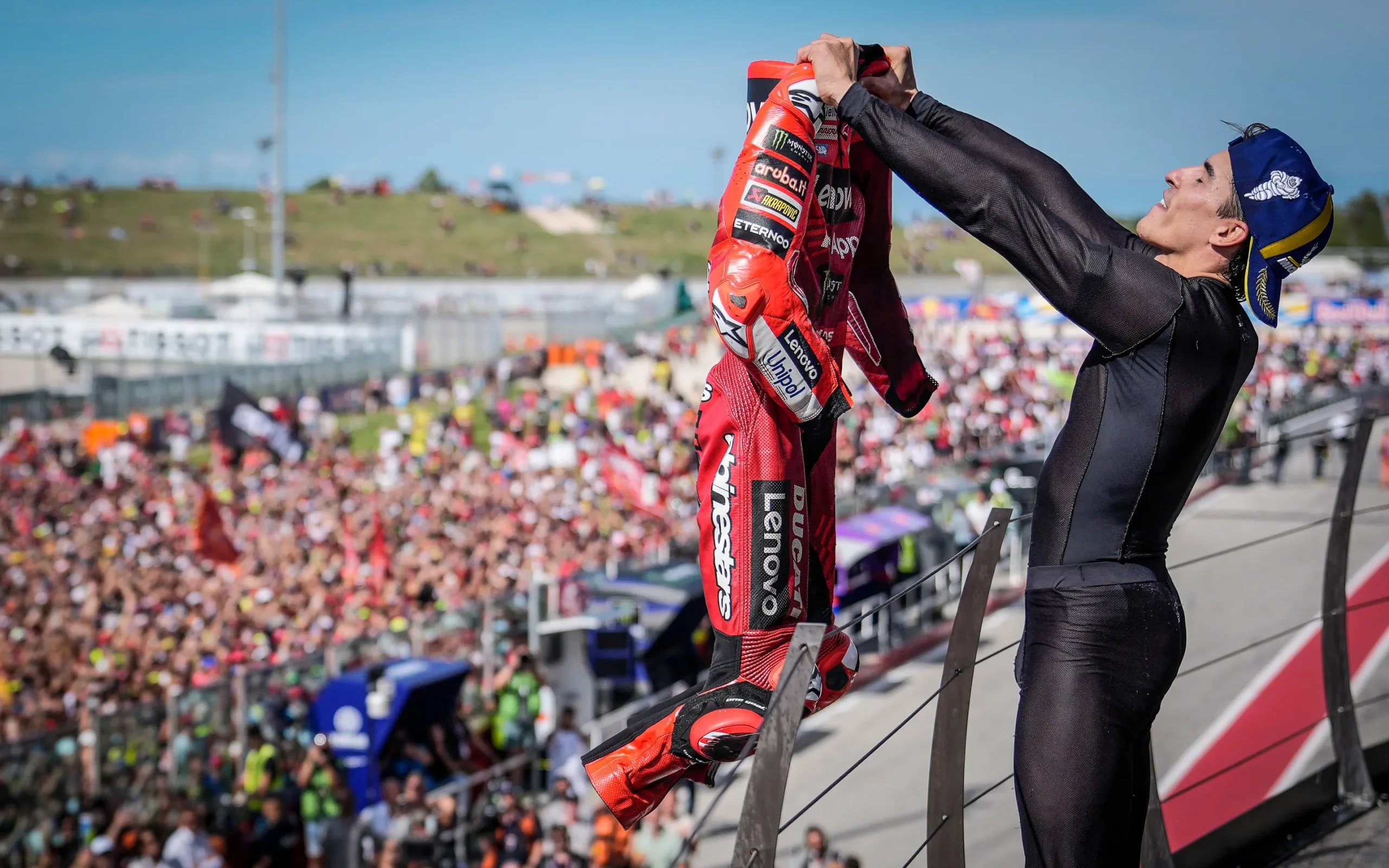 Márquez vence MotoGP em Misano e fica um passo do título de 2025 (3)