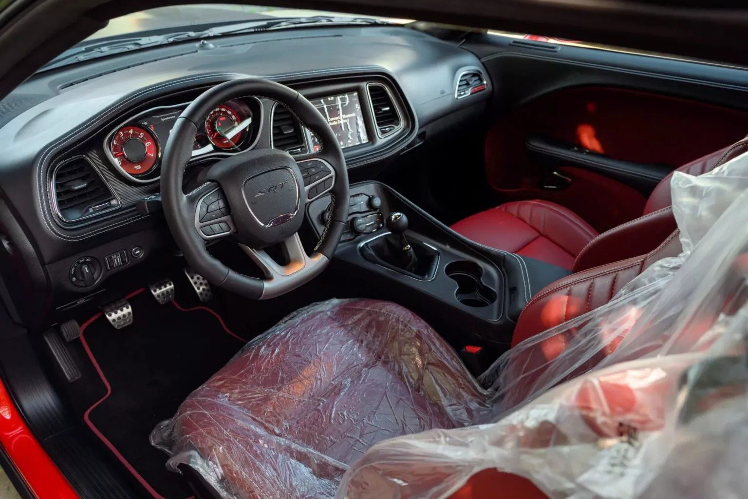 Dodge Challenger SRT Hellcat Widebody Jailbreak 2023 (14)