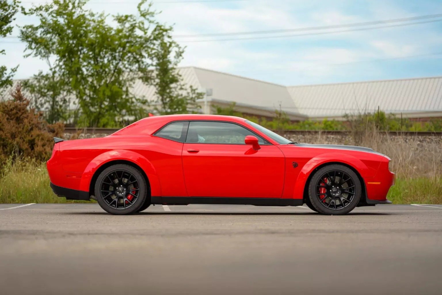 Dodge Challenger SRT Hellcat Widebody Jailbreak 2023 (2)