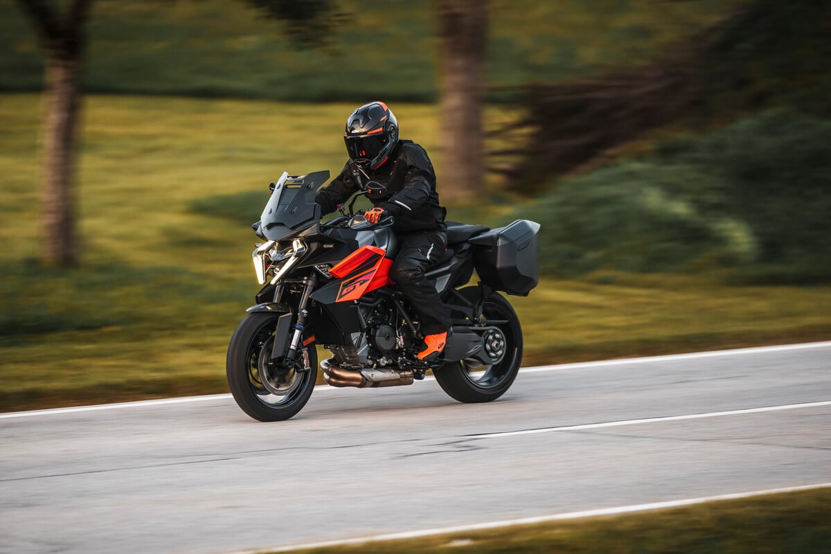 KTM 1390 SUPER duke GT