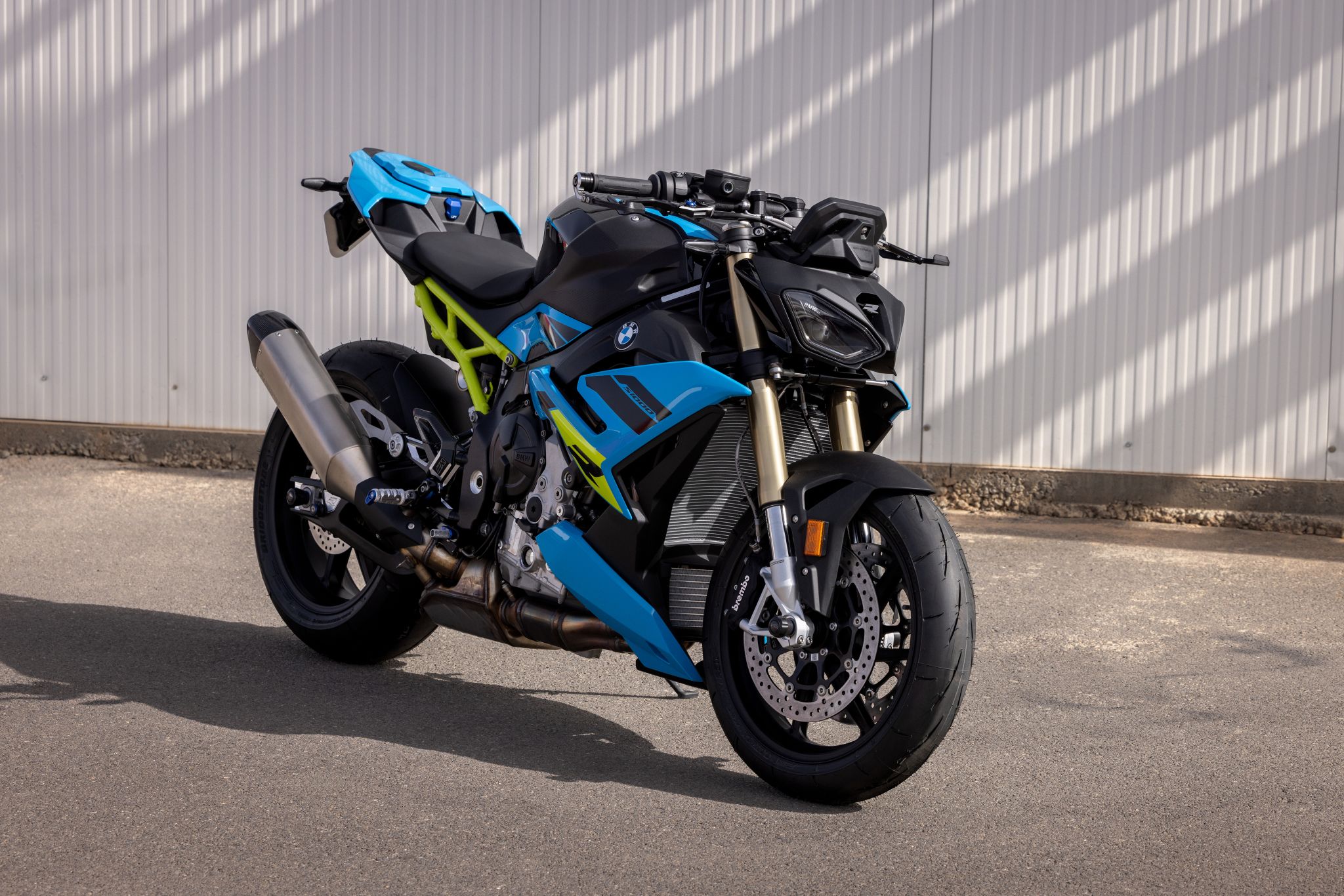 Nova BMW S 1000 R chega à Índia: será que faria sucesso no Brasil?