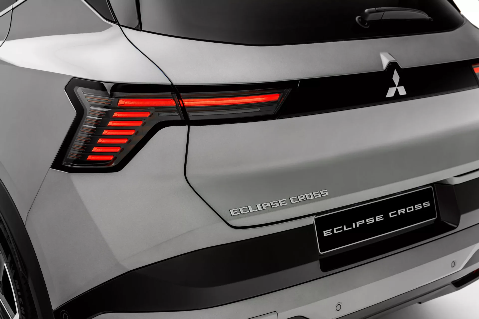 Mitsubishi Eclipse Cross EV 10